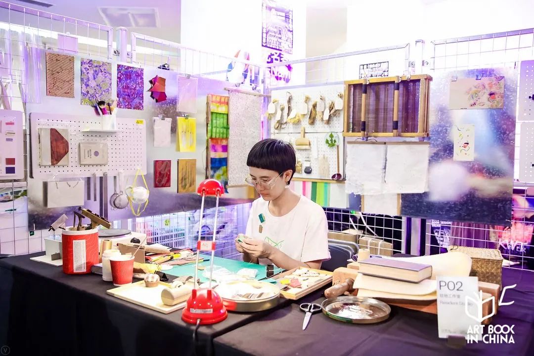 在成都看了一场浪漫的美术展,去古代邂逅一场书展