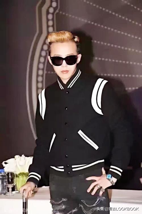 gd权志龙最新时尚排名,gd权志龙蓝色西装白匡威