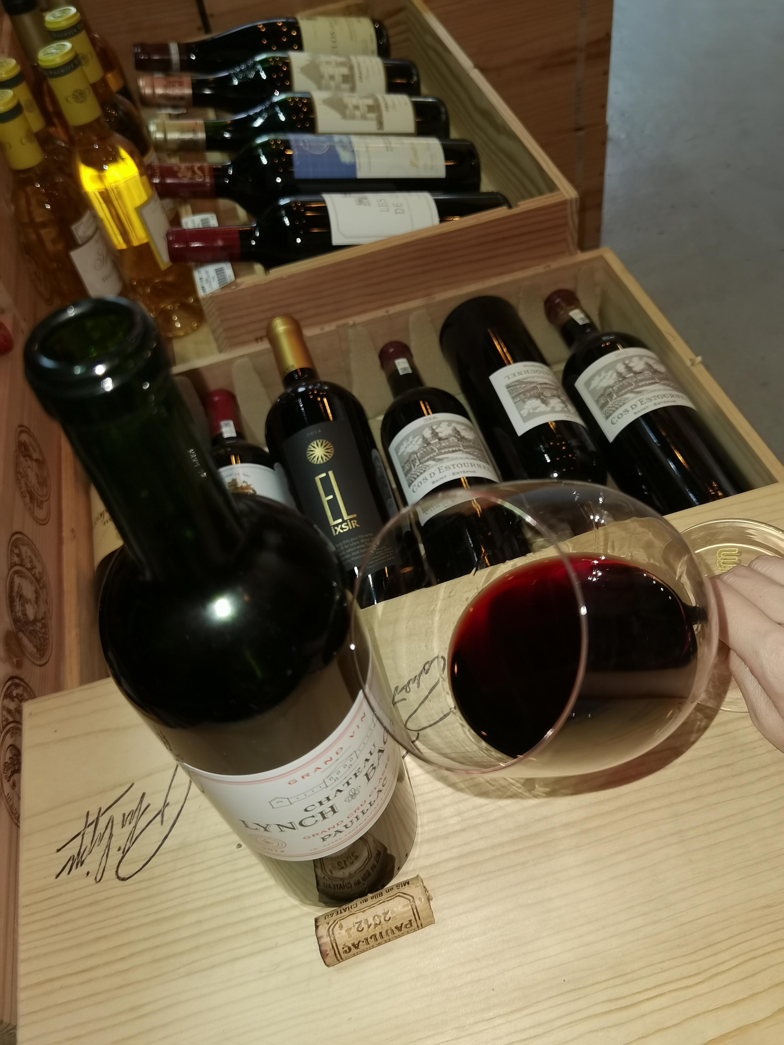 国泰航空红酒,国泰航空购买座位多少钱