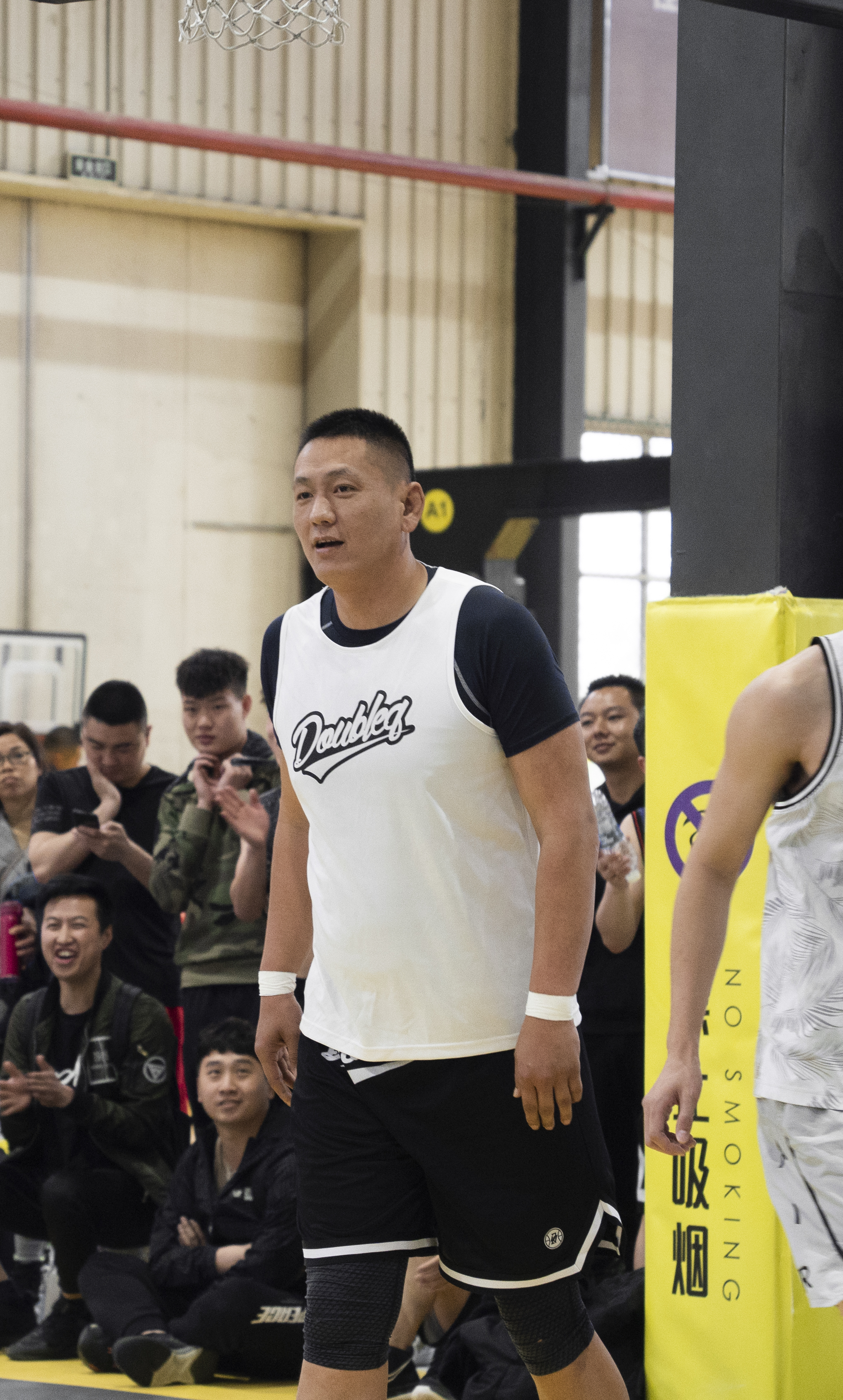 三亚湾新篮球馆,重庆市南岸区室内篮球馆