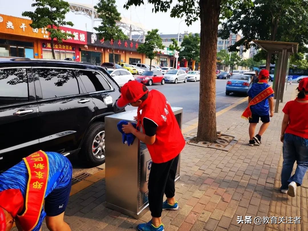 郑州郑东新区昆丽河小学升旗,郑州新区昆丽河小学怎么样