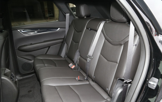 35万提新车,35万的凯迪拉克xt5