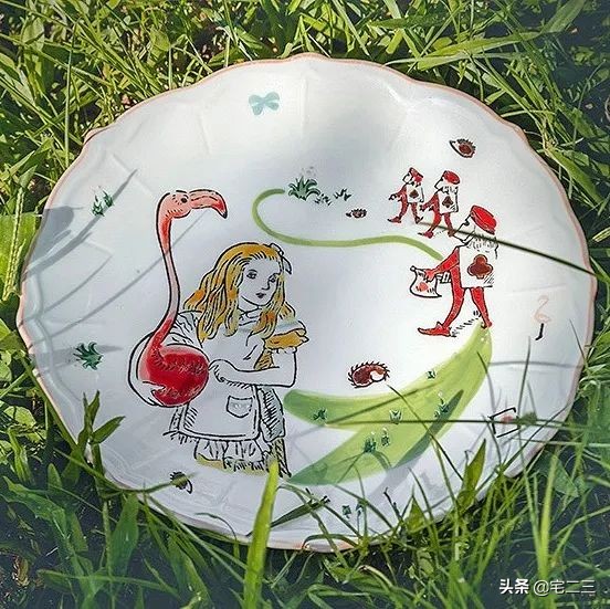 欢迎来到童话世界音乐,欢迎来到暗藏杀机的童话世界