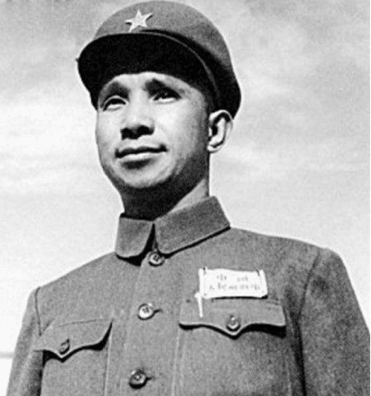 粟裕战功赫赫,为什么没评上元帅?5条元帅硬性标准,2条没达到