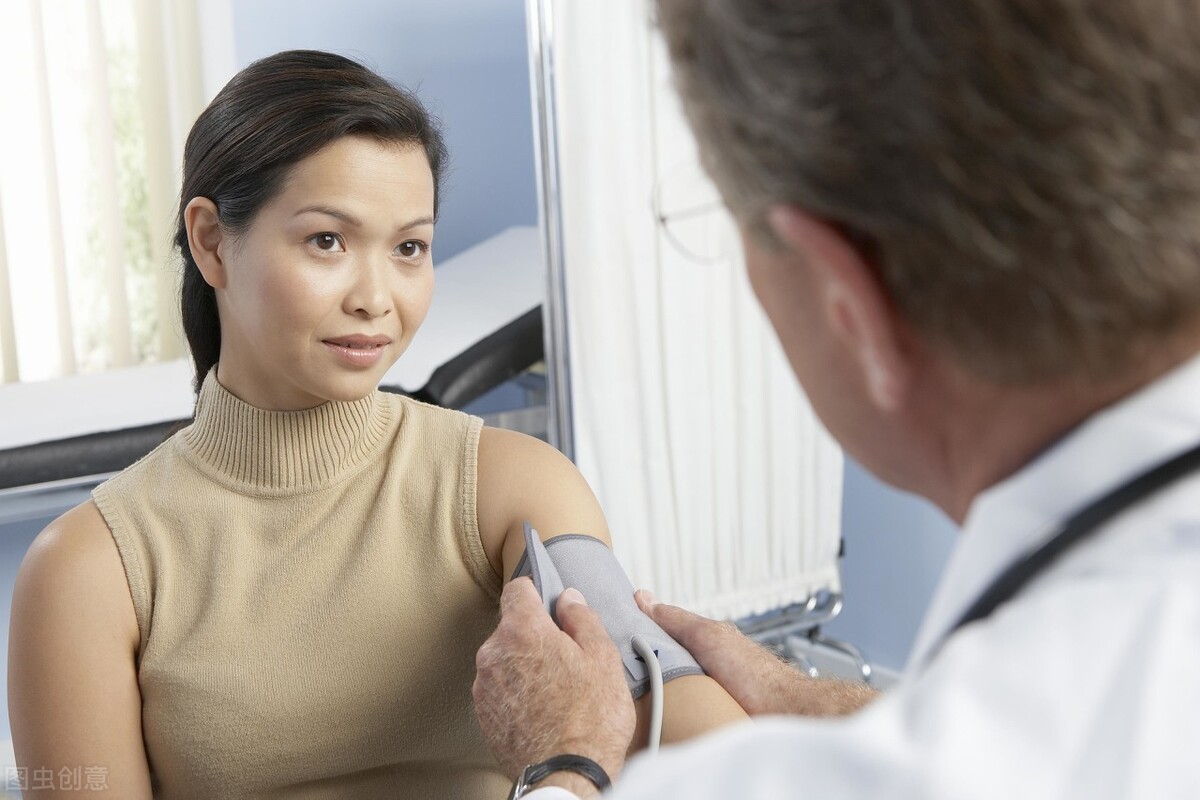 冬天动态监测血压怎么穿衣服,冬季穿衣厚怎样才能将血压测准确