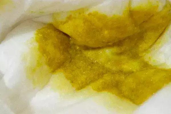 新手爸妈稳住！手把手教你看懂千姿百态大便便（超全观察指南）