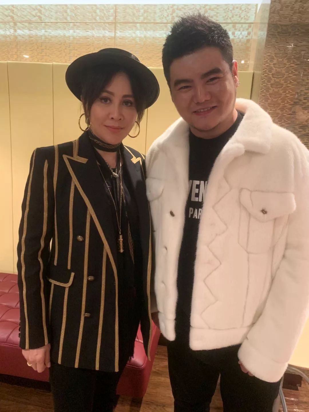 香港明星代言补水去黄提亮面膜,各路明星推荐的面膜怎么样