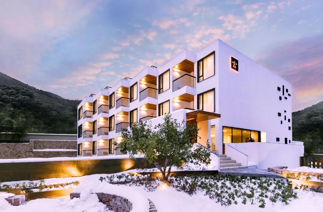 眺云海秘境、西子春晓，每一家都是旅行艺术，带你躺入春天~