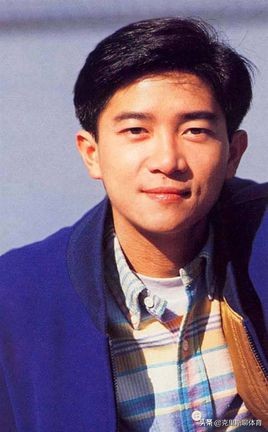 闄堢櫨寮虹菠璇噾鏇插亸鍋忓枩娆綘,闄堢櫨寮烘渶濂藉惉鐨勫崄棣栨瓕绮よ