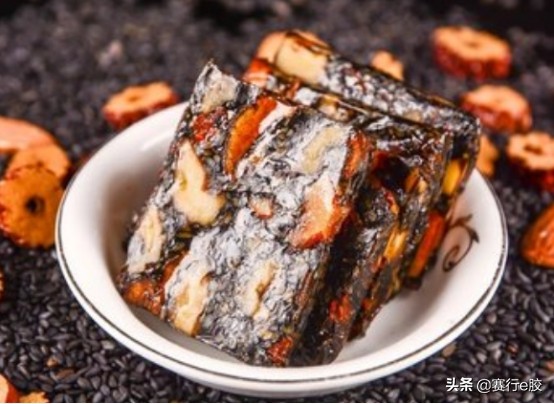 熬制阿胶糕的正确方法,如何熬制阿胶糕的全过程