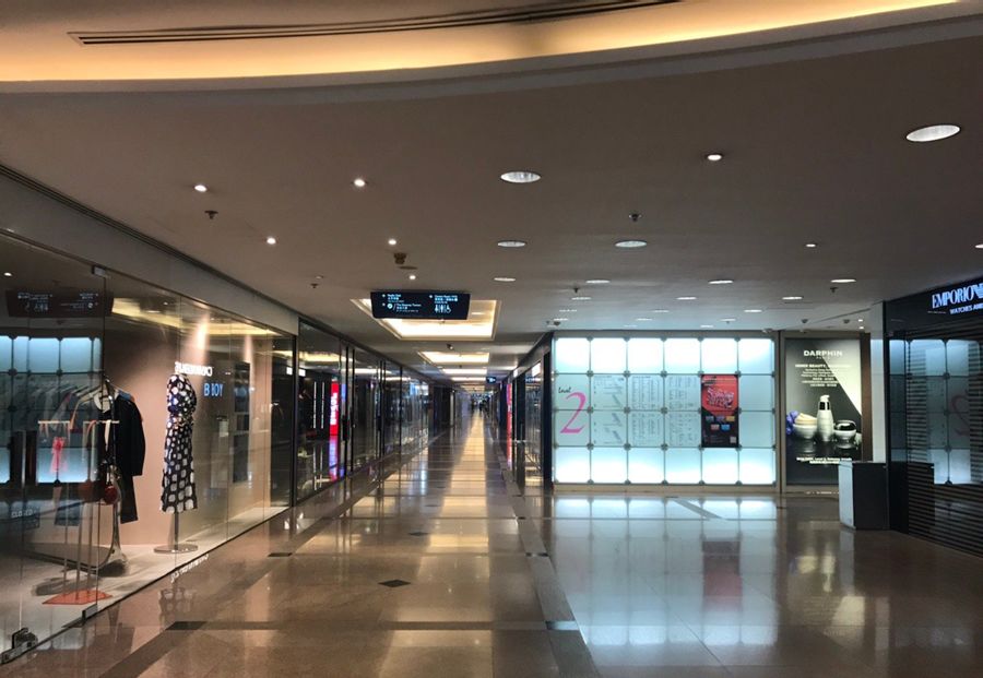 从来没见过如此冷清现场,从没见过如此空荡荡的长沙