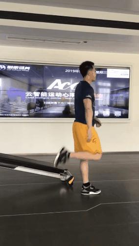 跑步拉伸动作的正确方法,肩颈拉伸的正确锻炼方法