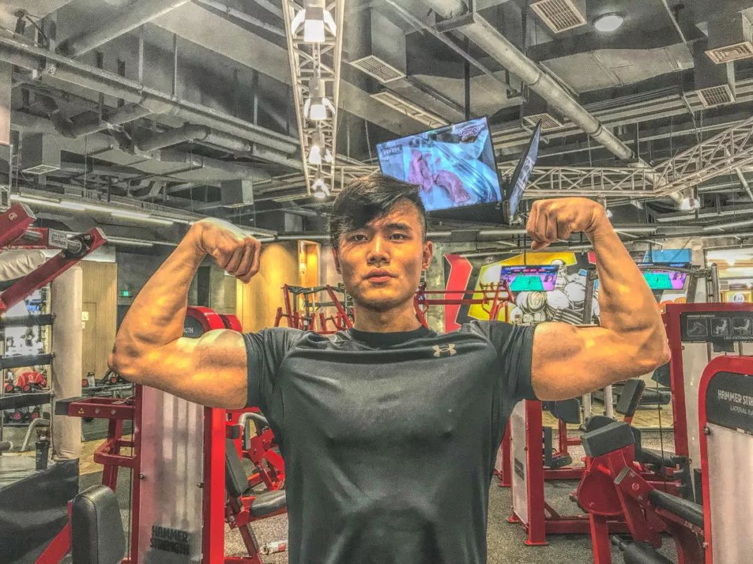 增肌健身服推荐,现在最流行的健身服