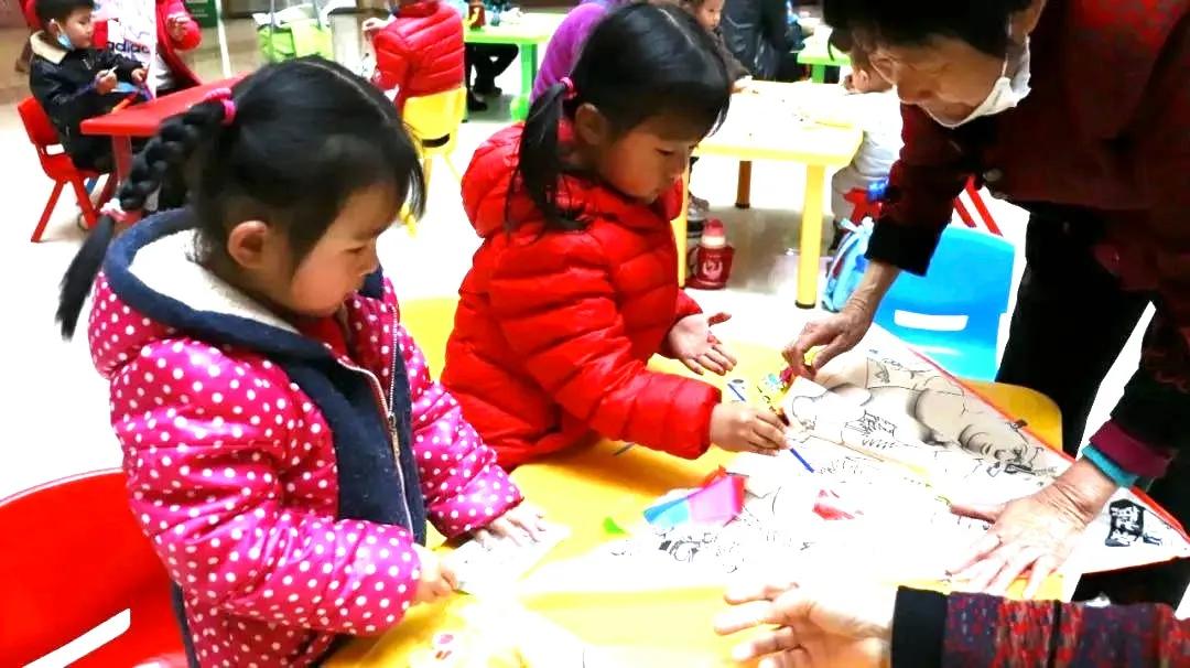 风筝节启幕|放飞梦想，中国加油!当代购物中心风筝节进行中