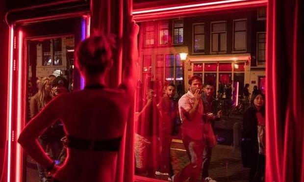 荷兰不禁色不禁赌，却禁止这3件事，在我国几乎随处可见