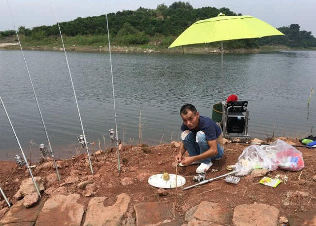 鲤鱼怎么做肉质劲道,钓鱼人喜欢鲤鱼吗