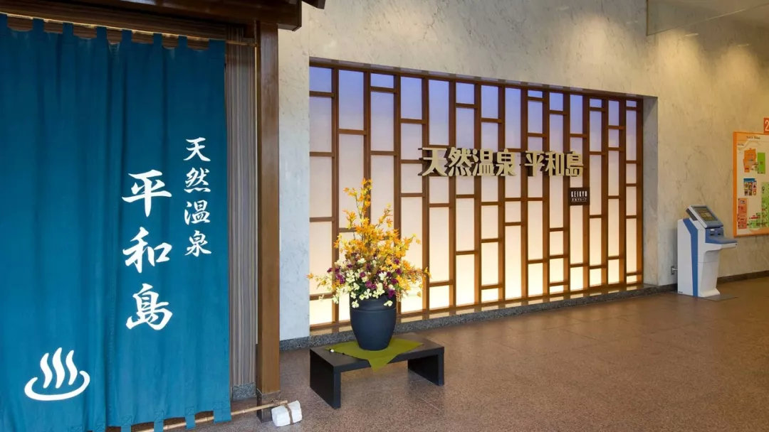 前面航班延误赶不上怎么办,第一班飞机晚点赶不上转机怎么办