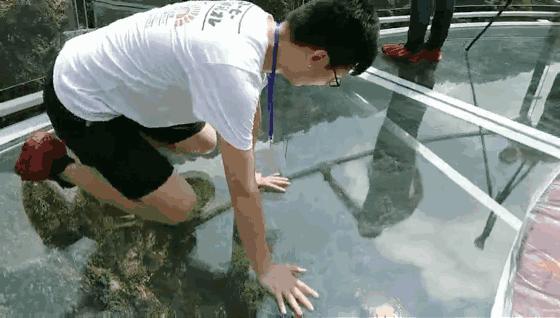 古龙峡天门悬廊灯光秀要门票吗,清远古龙峡刺激漂流