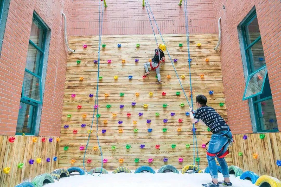 爱与美食不可辜负之繁忙蜜蜂幼儿园、超高的性价比、乐园式环境！