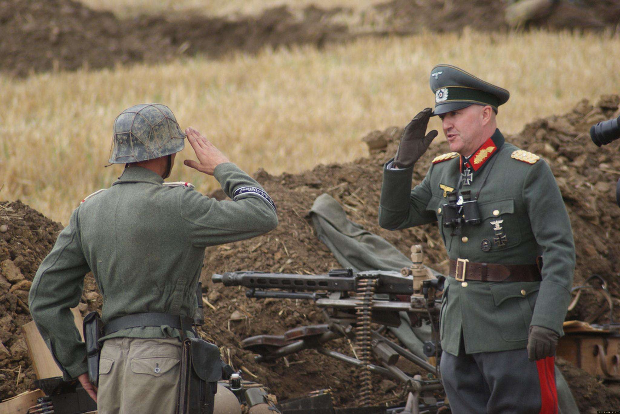 mg42通用机枪codm,mg42撕布机枪图片