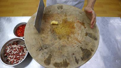 新疆炒羊肉的家常做法大全集,回族芹菜炒羊肉家常做法宁夏