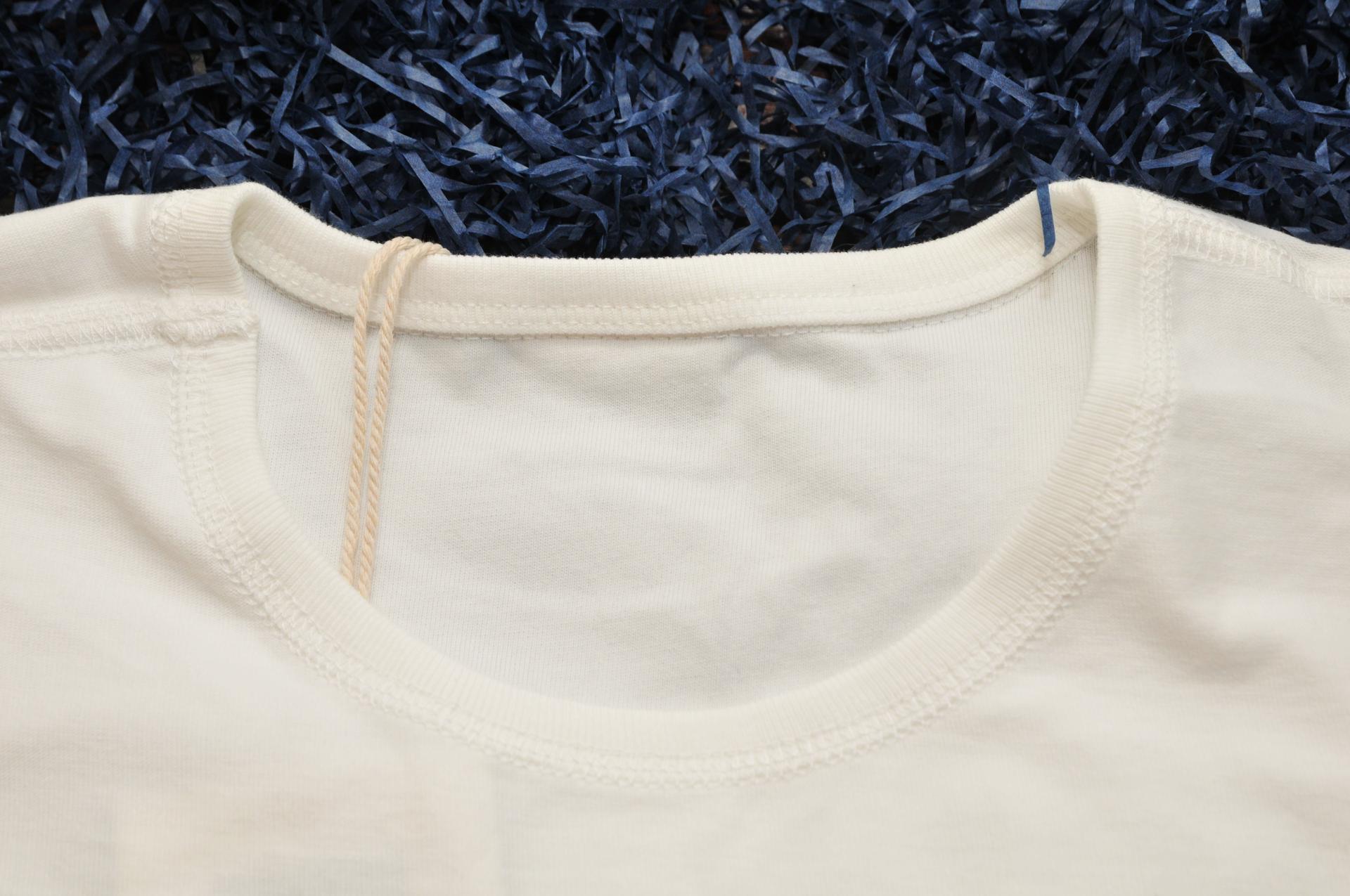 怎么选择经典百搭版型好的t恤,t恤的选择与搭配