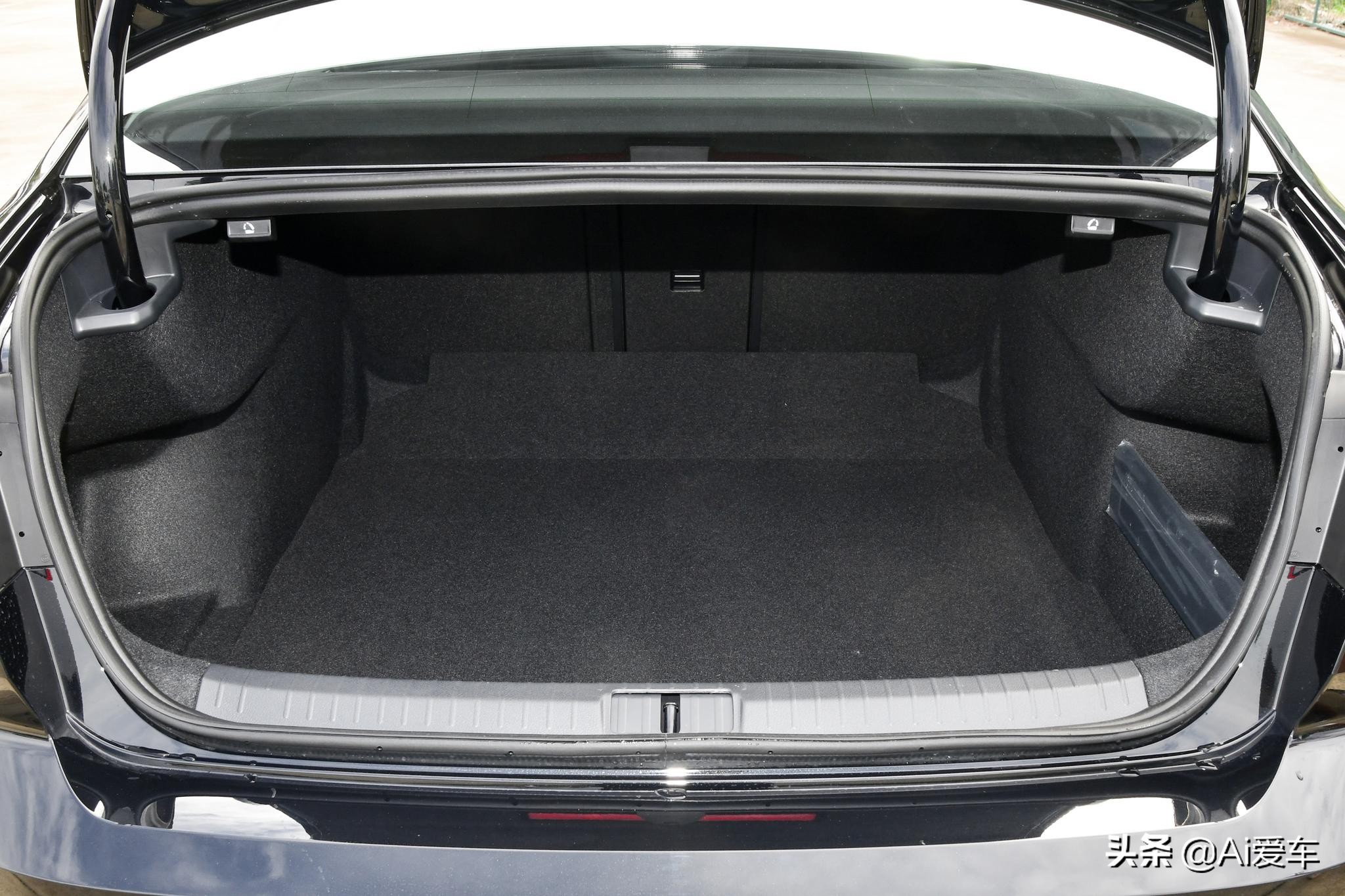 b级车佼佼者是哪一款车,大众迈腾b级车中的标杆