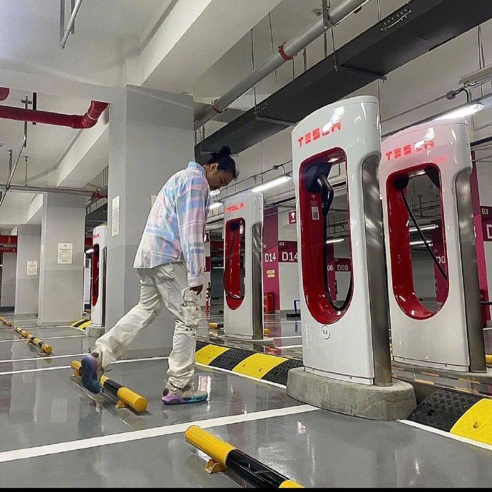 李宁韦德之道9设计师,李宁新出的板鞋韦德上脚