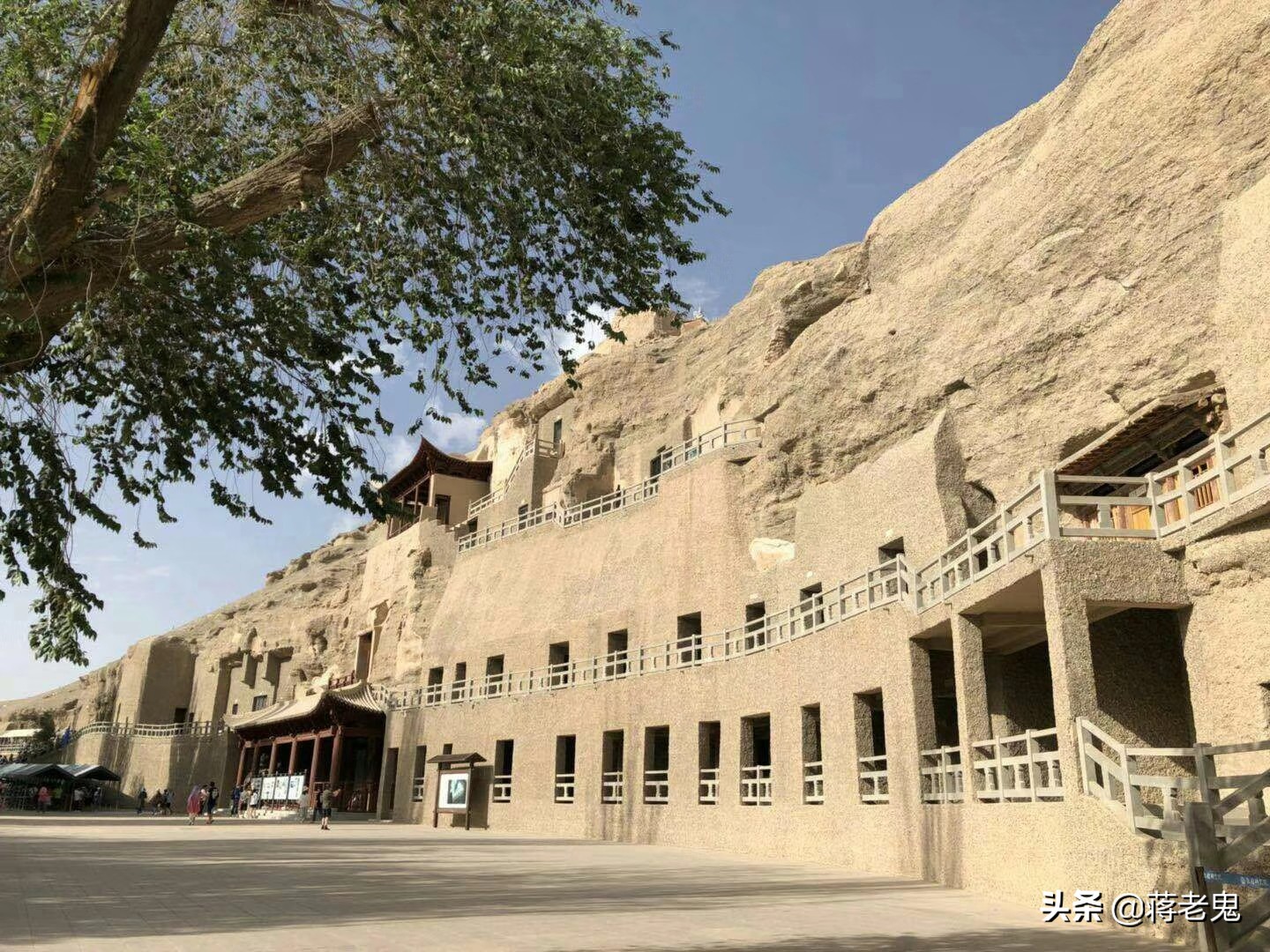 带着老婆，老婆闺蜜，大姨子和小姨子一起单车*藏西**自驾游（六）