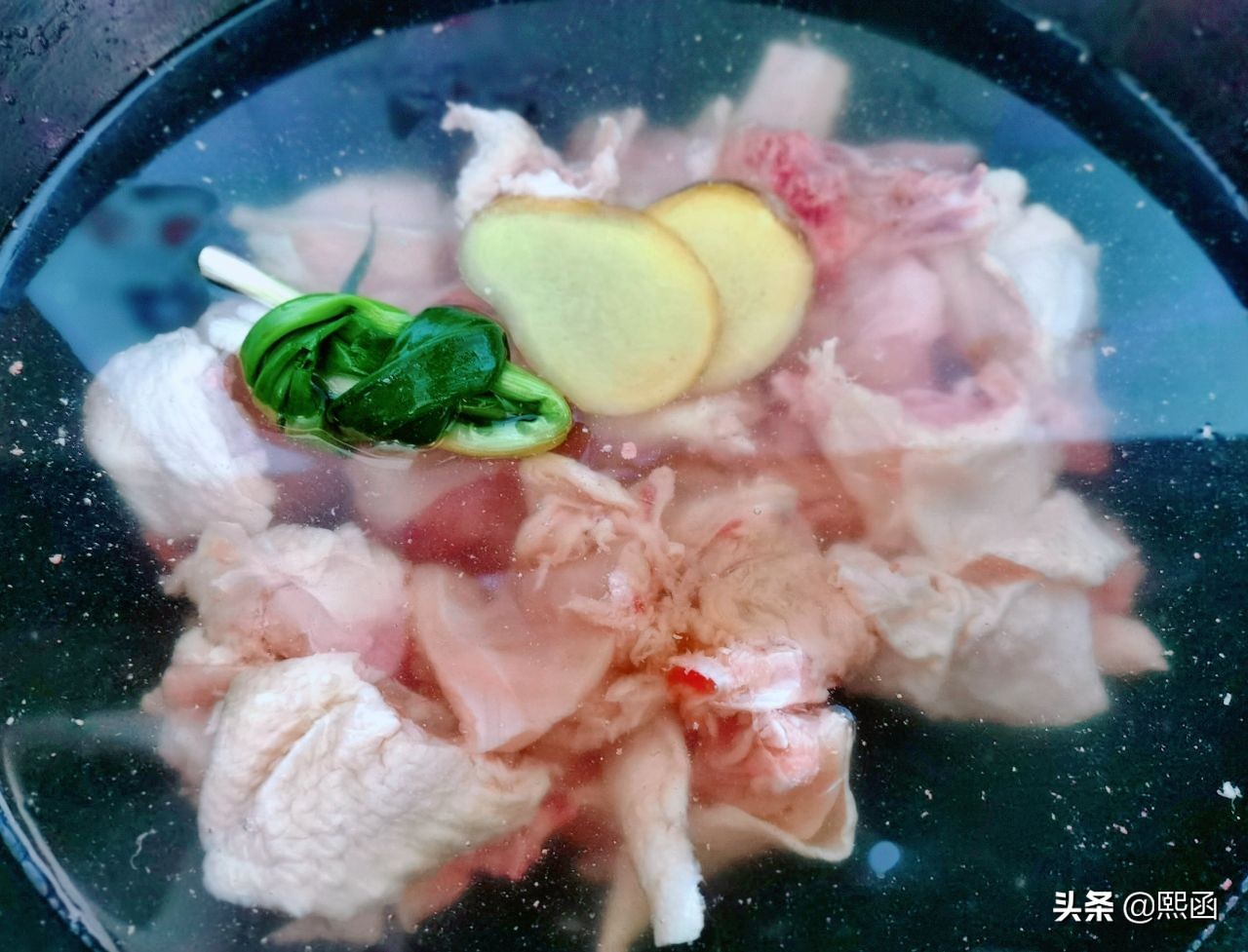 红烧鸡块要不要放十三香,红烧鸡块最正确的做法