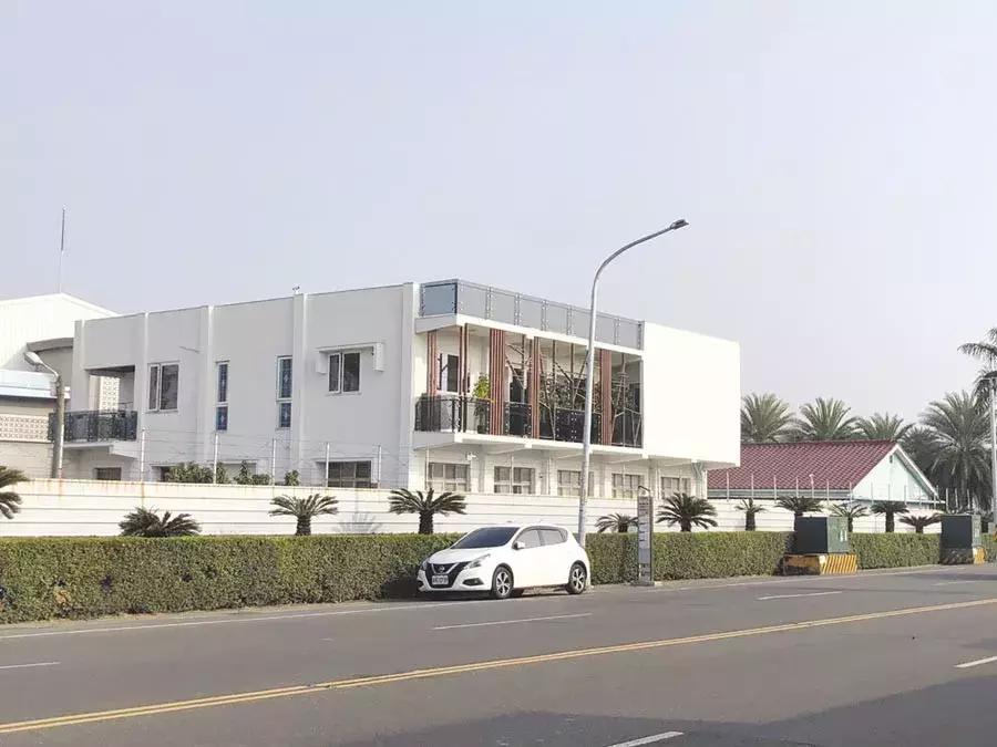 年产100万双鞋算大厂吗,耐克100亿以上的鞋