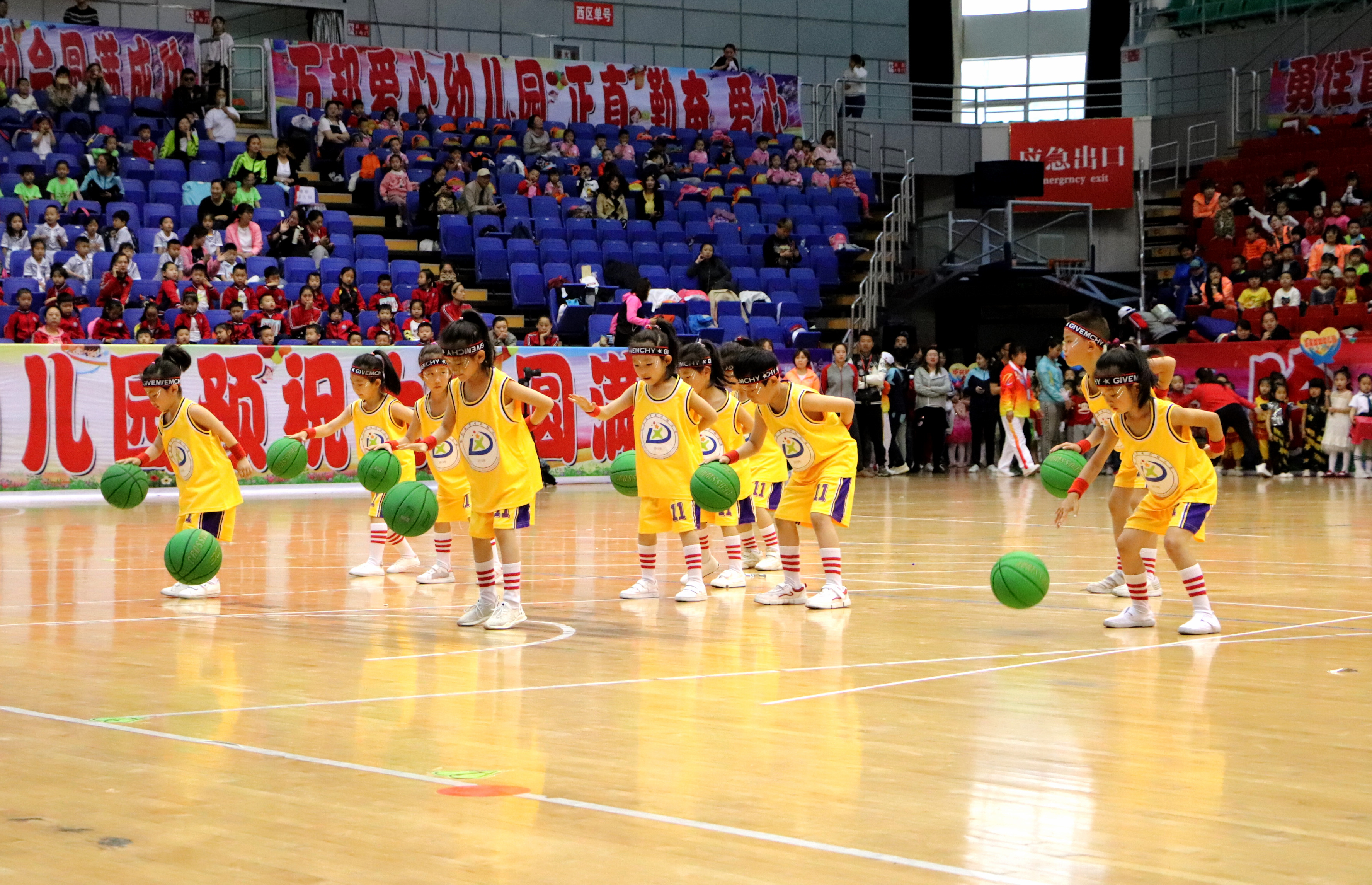哈尔滨六一亲子运动会,最新哈尔滨六一运动会
