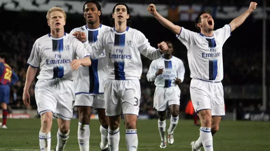 足球新赛季球衣宣传片,足球球衣广告