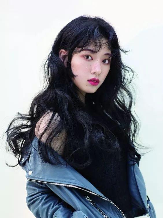 跟着欧阳娜娜拍校服写真,虞书欣欧阳娜娜赵露思鞠婧祎白鹿