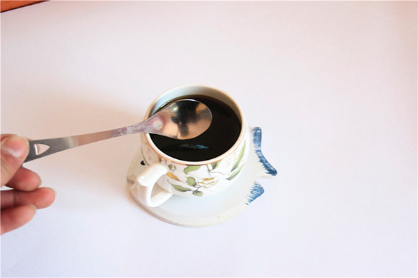 喝咖啡对女性身体好吗,喝咖啡对女性能抗衰老吗