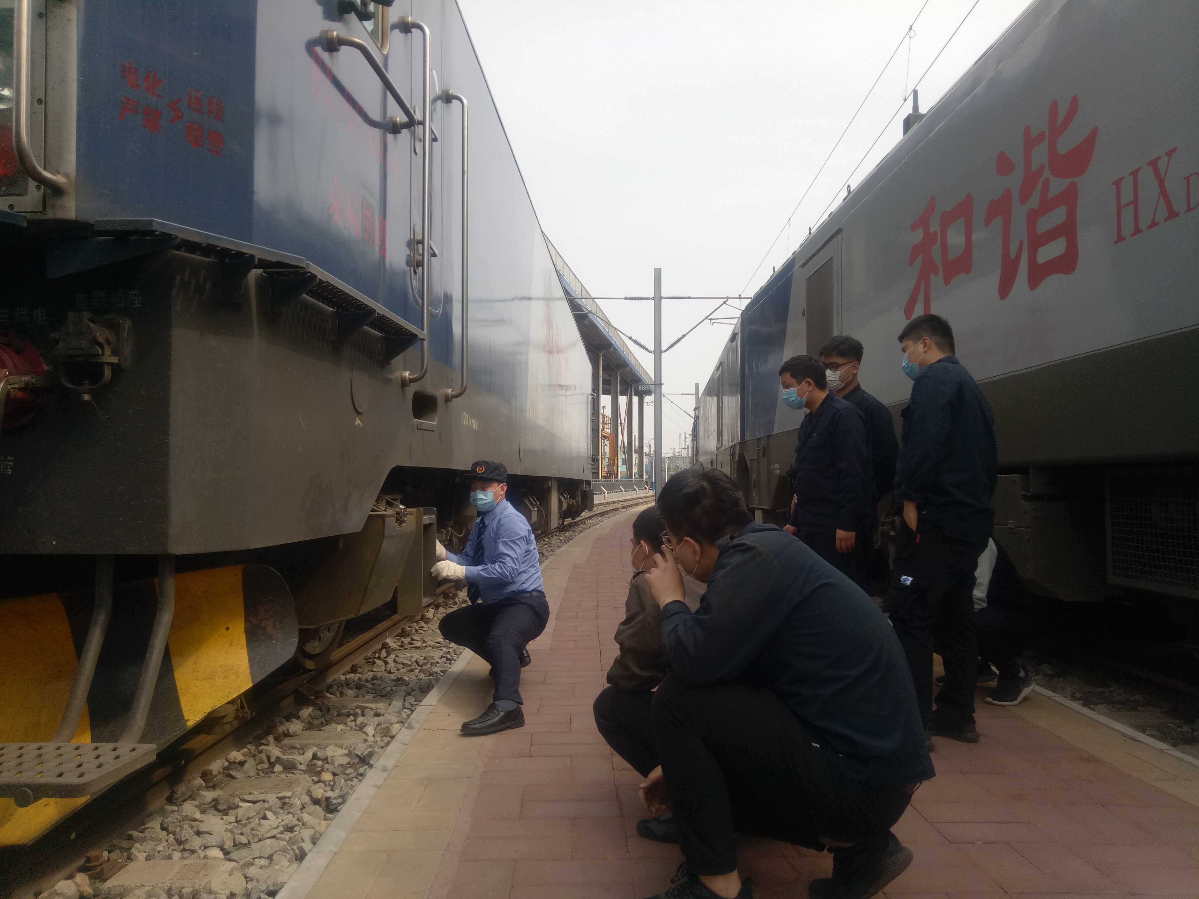 火车司机的苦与累,火车司机的心酸有谁能知道