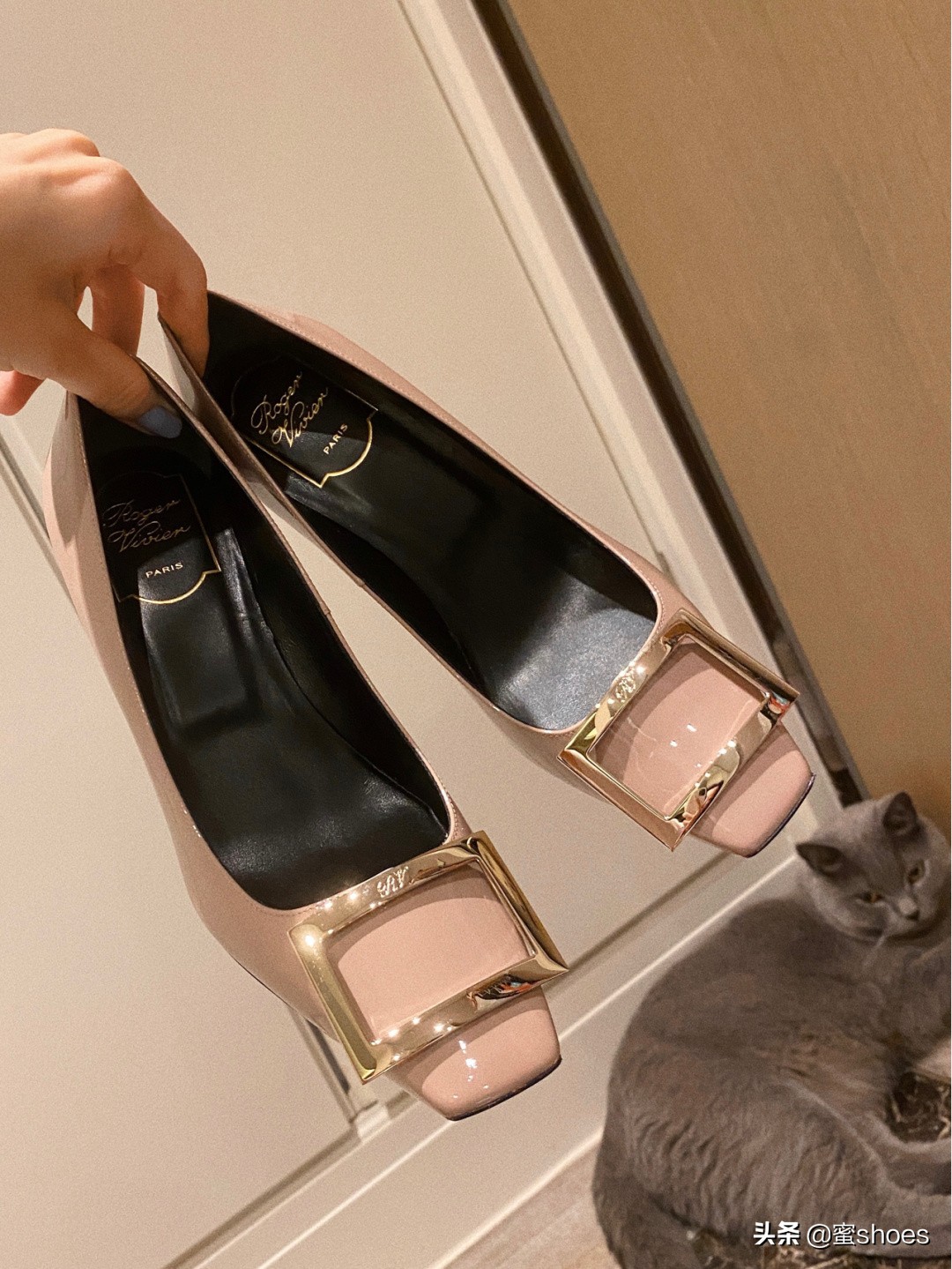 rv高跟鞋有哪些款式,rv单鞋高跟鞋