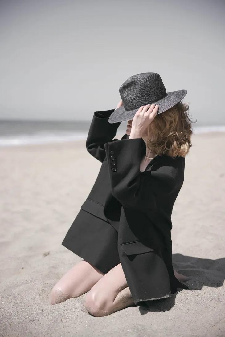 赵丽颖夏日装扮,夏日草帽赵丽颖