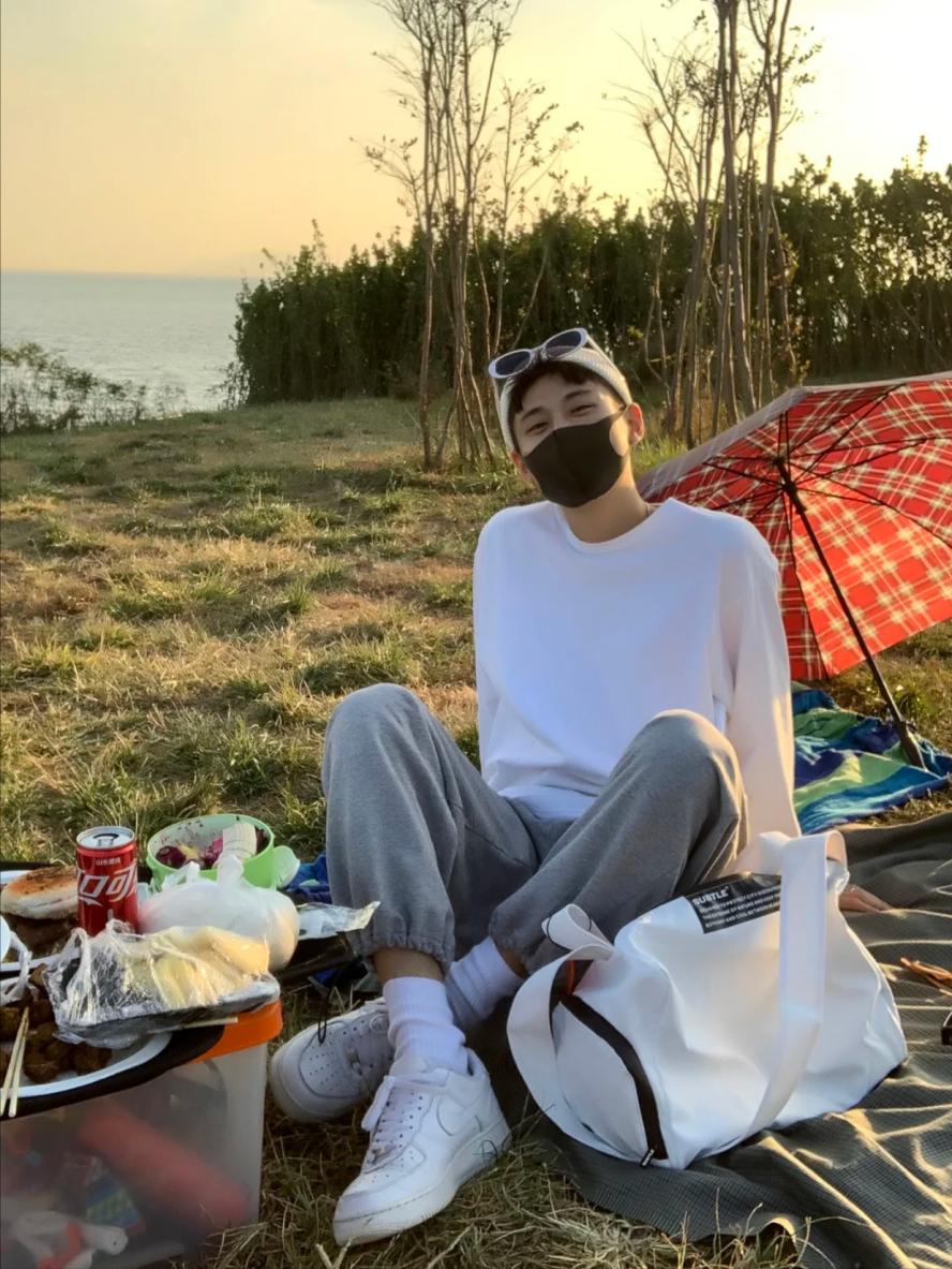 健身包hold不住,环保袋太显土,背SUBTLE运动旅行包能疯狂上分