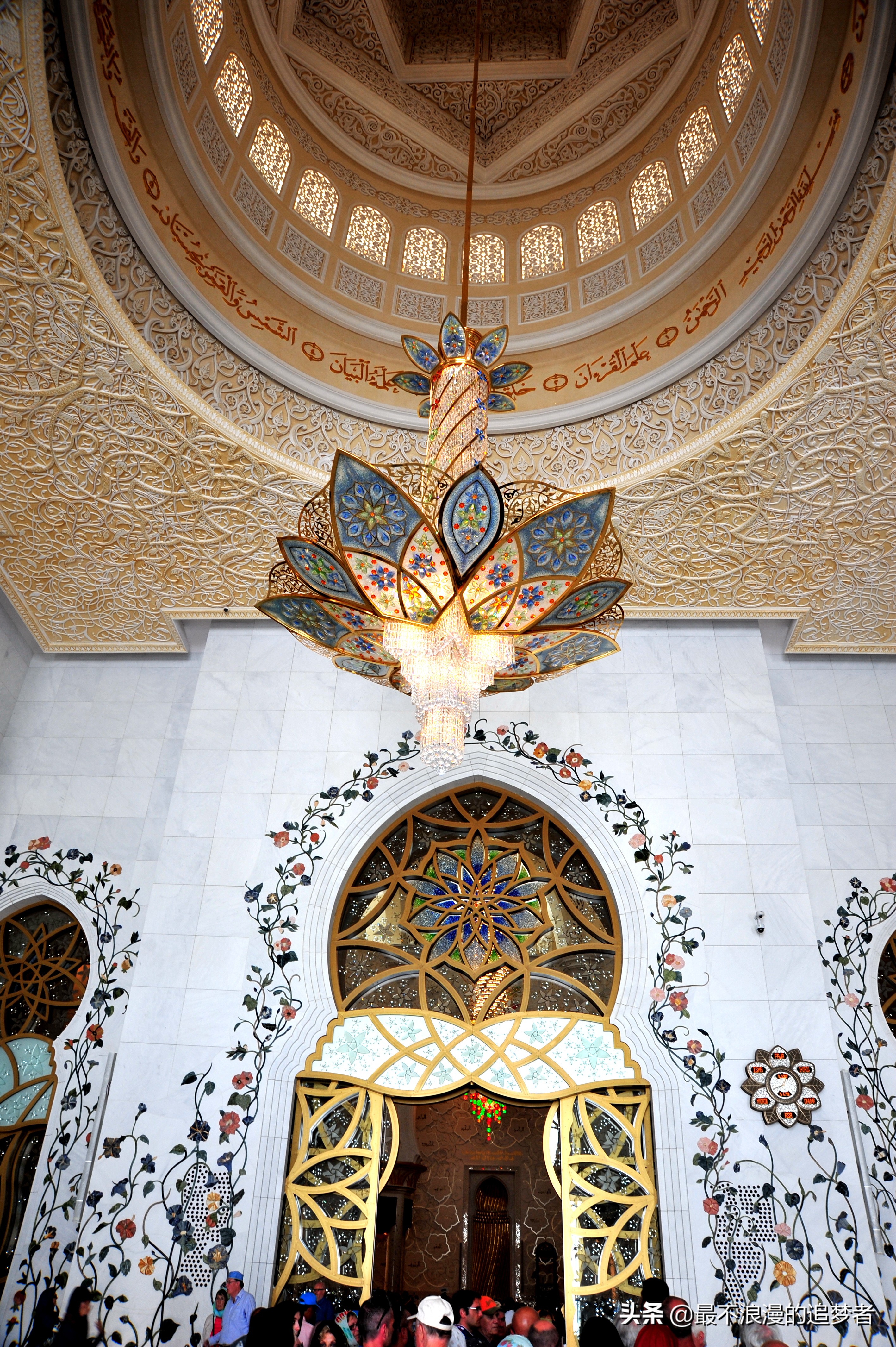 阿联酋谢赫扎耶德清真寺旅游,迪拜谢赫扎耶德路旅游