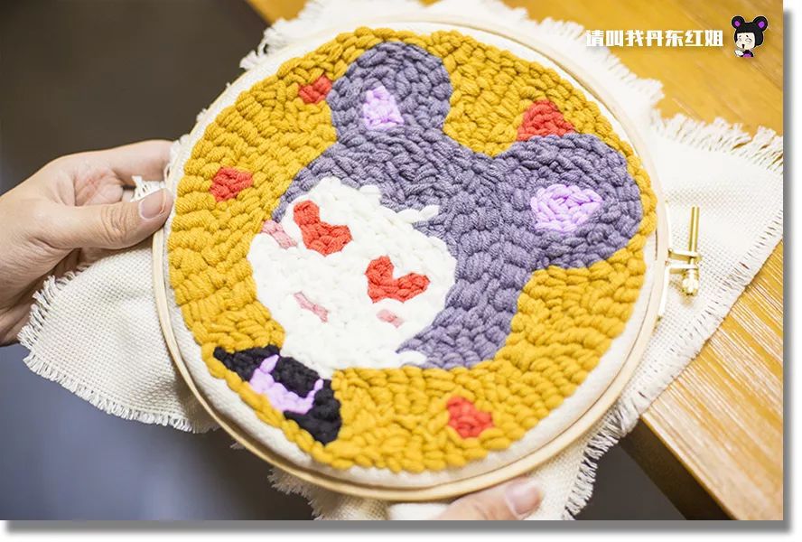 小情侣闺蜜居然在小屋鼓捣一下午，弄出了这个？