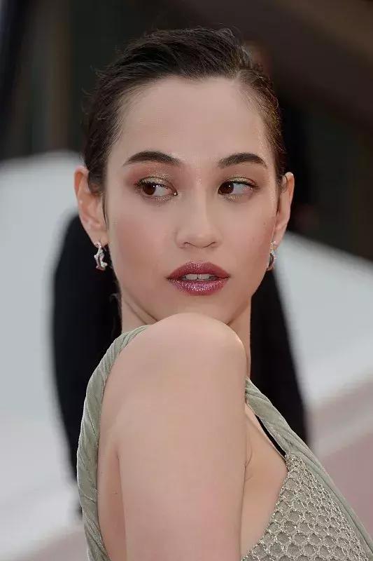 一直美白一直不见效？到底是精华没效果还是方式没用对？