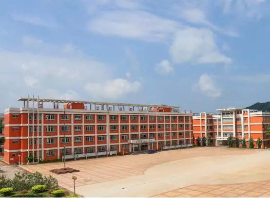 梅州最好的中学排名,梅州最美的学校