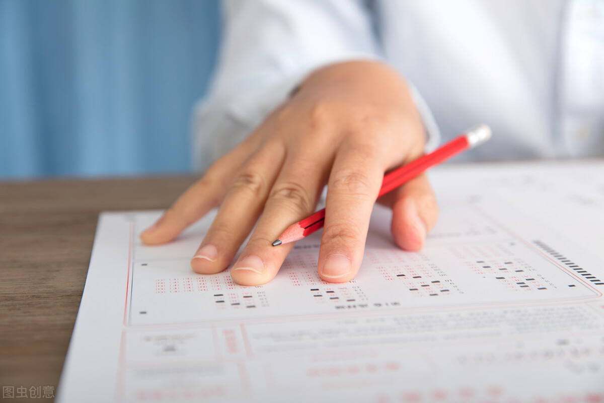 卫生高级职称押题吗,卫生职称考试刷题app