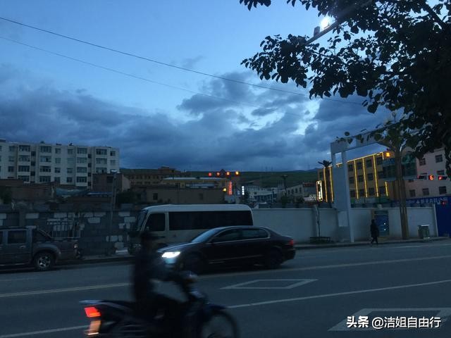 7月的青海湖自驾风景,青海湖大环线旅游攻略青海