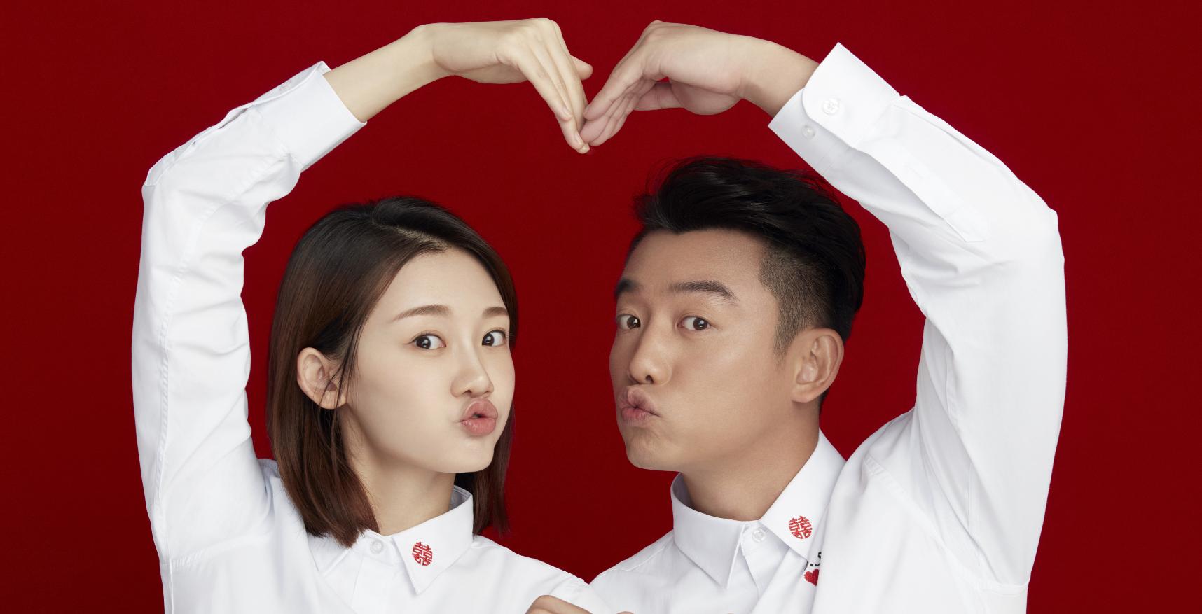 郑恺苗苗为女儿庆祝百天视频,郑恺和女儿百日宴