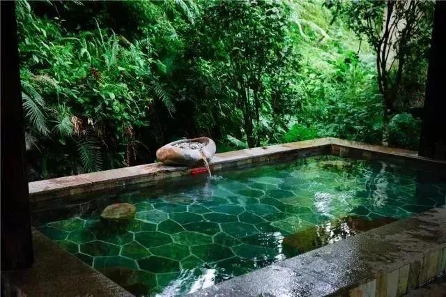 韶关经律论温泉度假村详细地址,韶关经律论温泉周边住宿