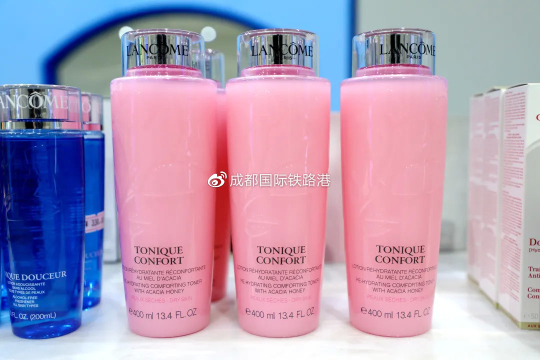 小港荐物|线下剁手showtime！希腊馆低价邀你变美