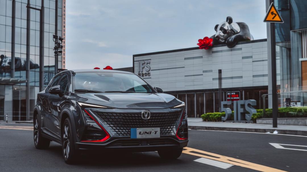 新车快一年了没做首保怎么办,新车到手全攻略