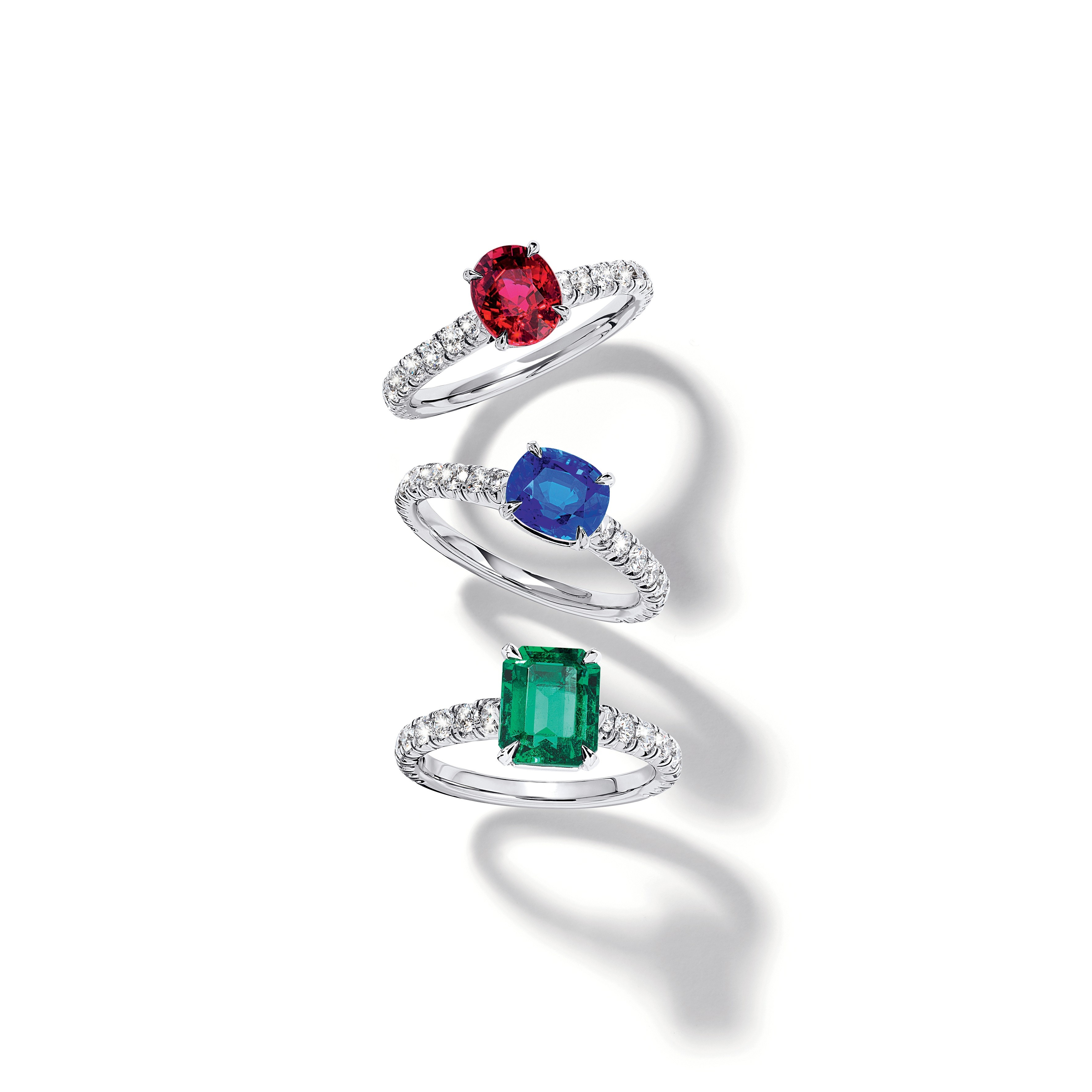 卡地亚红蓝宝石戒指,卡地亚红盒挚爱